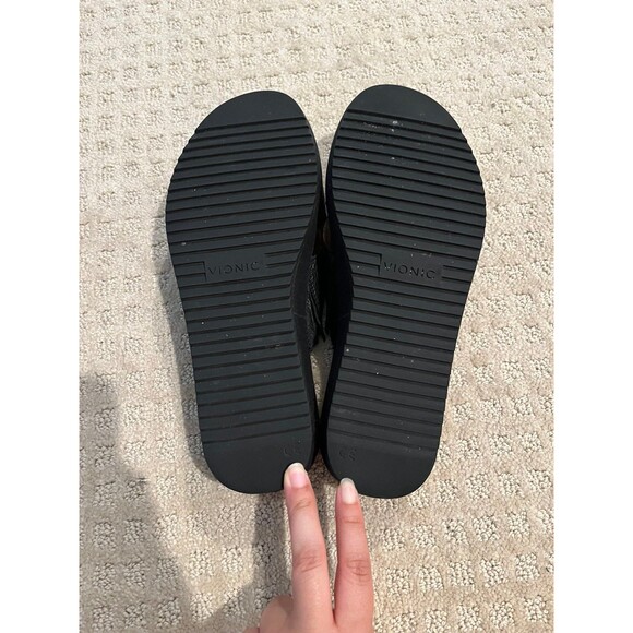 Vionic Hayden Black Leather Wedge Slide Sandals size 7.5 - Picture 9 of 10